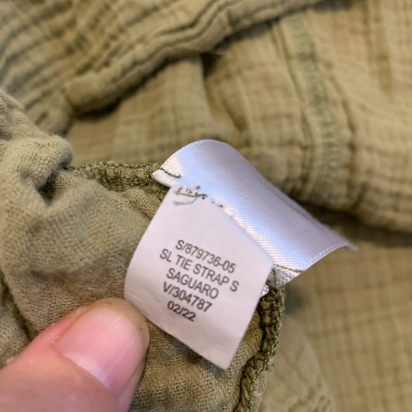 Old Navy Plus Size 2X Green Crinkle Gauze Tie Strap Top - Picture 3 of 6